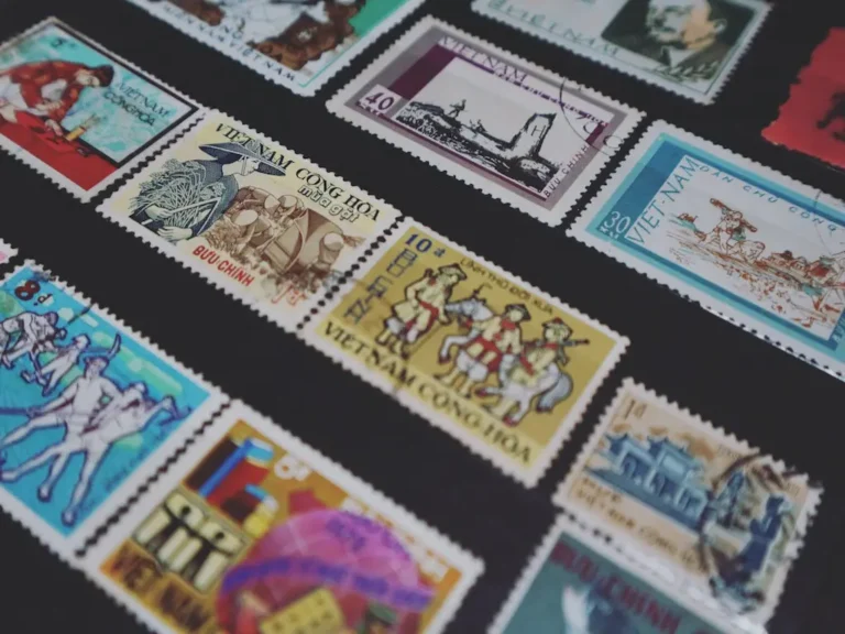 Read more about the article Philatélie : le plaisir de la collection des timbres